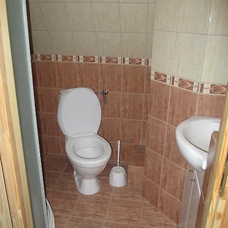 Goscinne Sarenka - W Poblizu Tatr *